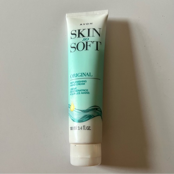 Avon Gift Set - Picture 8 of 14